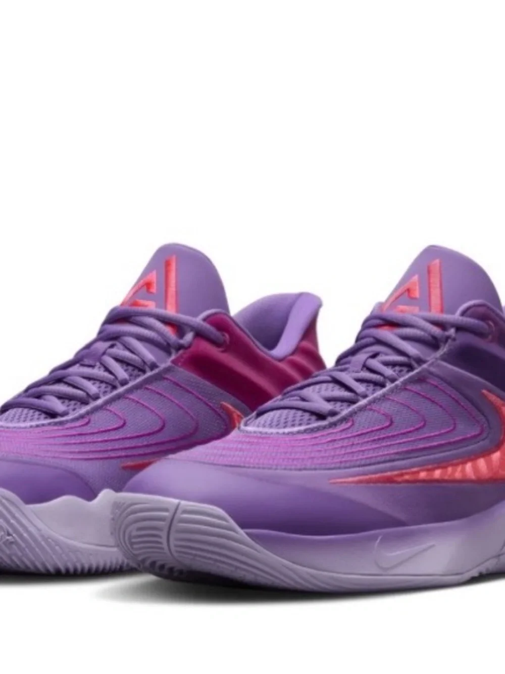 Nike Purple and Pink Athletic Sneakers - Picture 3 of 11